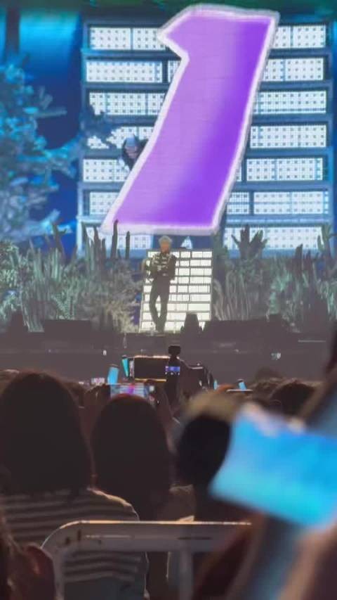 梓渝演唱会座无虚席，3.0顶流实力获赞