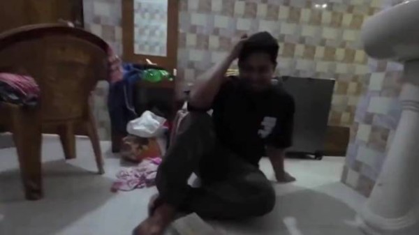 一哥视频控诉杜克限制儿子出镜，曾获赠近二十万