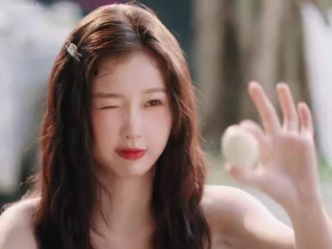 虞书欣精准演绎姜暮双面人生