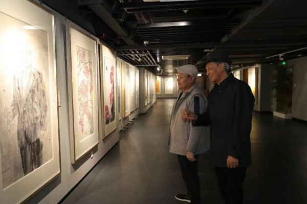 “艺耀南天”联展开幕，展出关山月、黎雄才、赵少昂、杨善深等名家作品