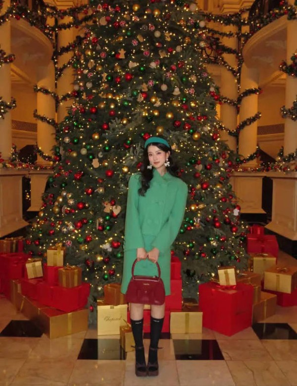 虽然乔欣近期都没有晒出工作，但她的<a target=