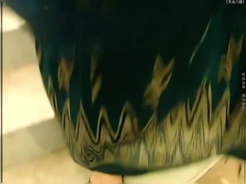 天龙八部:名场面虚竹破戒，被棍杖责罚，叶二娘不忍相认自己的儿子