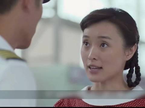 女人一直帮男人照顾他前妻的女儿，结果女人想要工作时，男人却不同意了