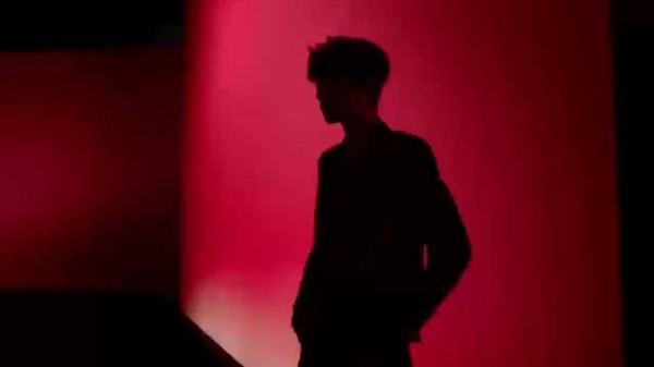 黄子弘凡舞台热情舞台下温柔