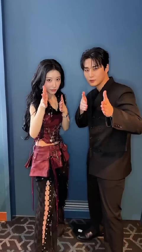 俊男美女梦幻联动！