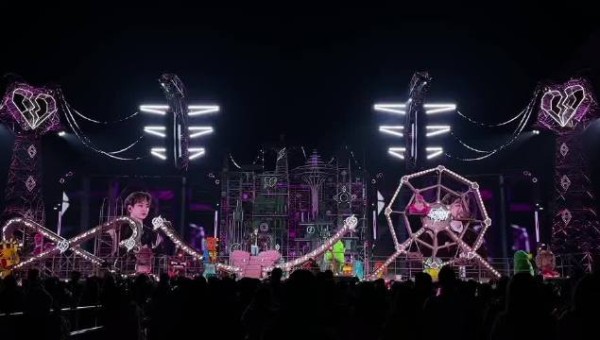 汪苏泷罗曼城发布48面专属年终报告