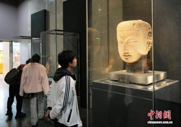 成都:民众博物馆里度元旦假期