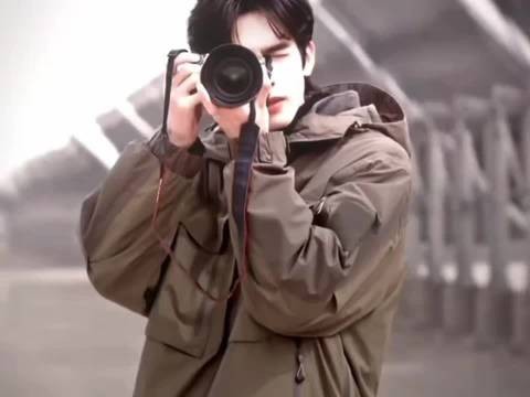 宋威龙古装造型引热议,现代装更受认可