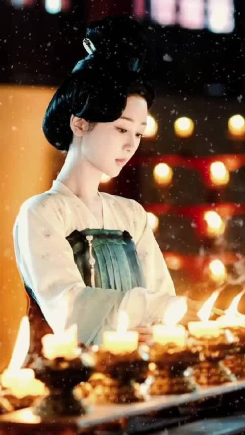 杨紫主演国色芳华2025年爆火,何惟芳成年度最热角色