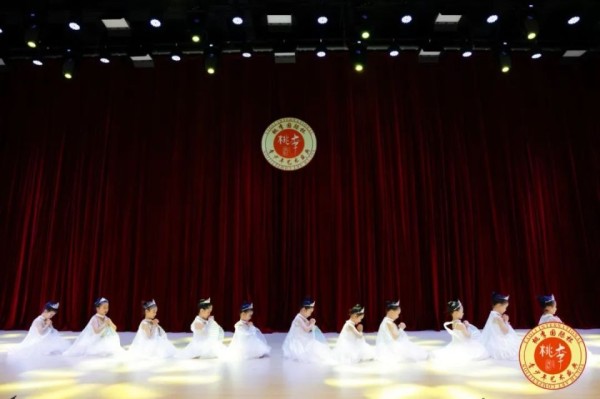 这场青少年舞蹈比赛,藏着未来的“舞林高手”…