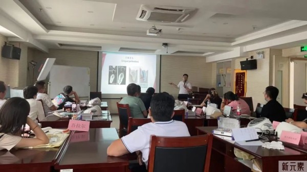 “军”之所至 好牙重生--广大口腔荔湾院区种植明星熊军院长采访记实录 图片-9