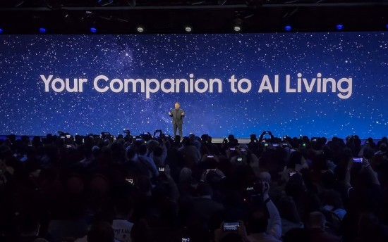 三星在CES 2026“The First Look”活动中发布“AI生活伴侣”愿景丨艾肯家电网