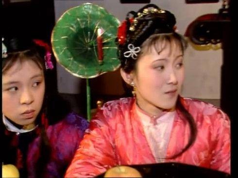 什么才是书香门第之家该有的做派?看懂李婶娘的两个细节就能明白