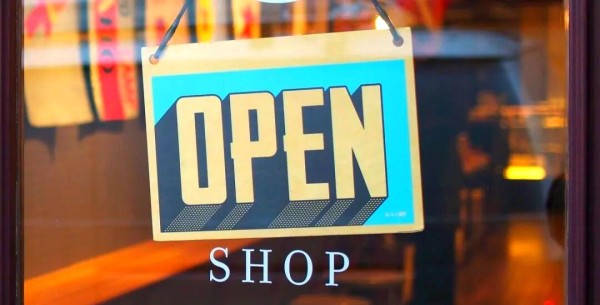 购物狂欢背后的消费心理学：特征与策略