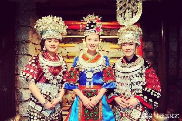 中国8大传统手工艺品，佩服手艺人的绝技，历经上千年流传至今