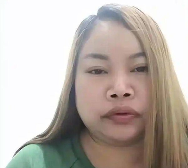 凤姐发文回应斩杀线，直言自己月存3W很轻松，牙齿掉了却补不起