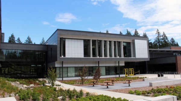 The exterior of Timberline Middle School in the Lake Washington School District in Redmond, WA