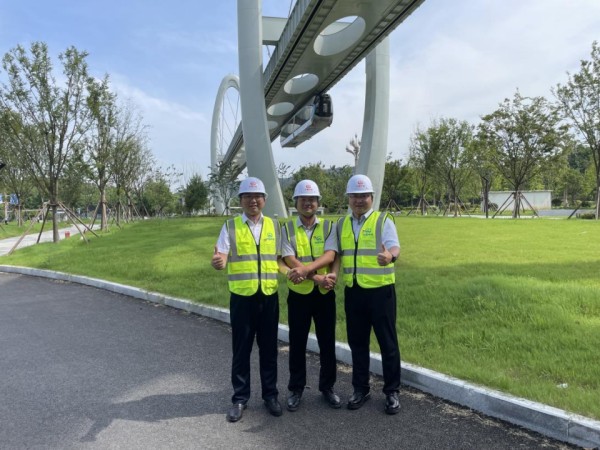 “明星工程”背后的技术掌舵人