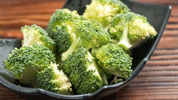 女性皮肤美白的食物 日常护肤小方法