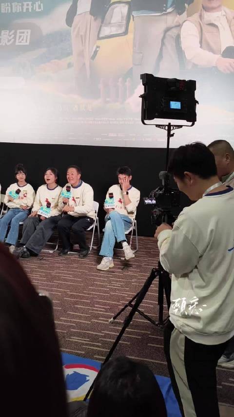 相逢的意义在于照亮彼此