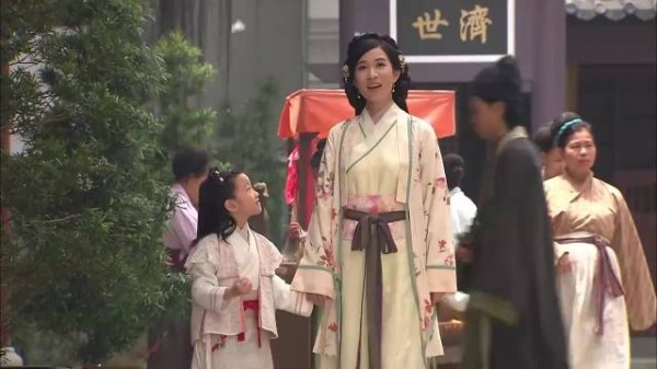 宫心计206：以为高显扬去世，没想琼花树下重逢，三好激动红了眼.