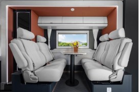 VAN在一起，乐趣无限！“全球首款超混大轻客”上汽大通新途远界震撼上市，可改装、可房车