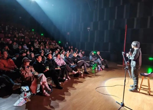 高层次人才新春专场脱口秀活动欢乐上演！