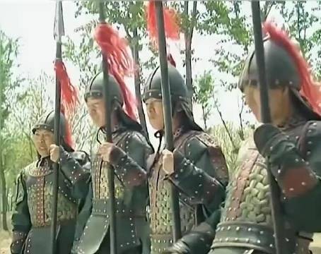 龙游天下：老国主一生爱民如子，最终却被二五仔害死