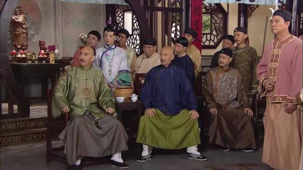 巾帼枭雄： 百姓都快吃不起米，奸商打劫涨运费，老爷装病不谈判