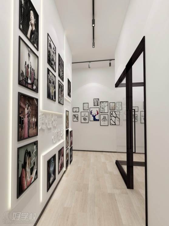 深圳有桃传媒文化艺术培训中心 教学走廊