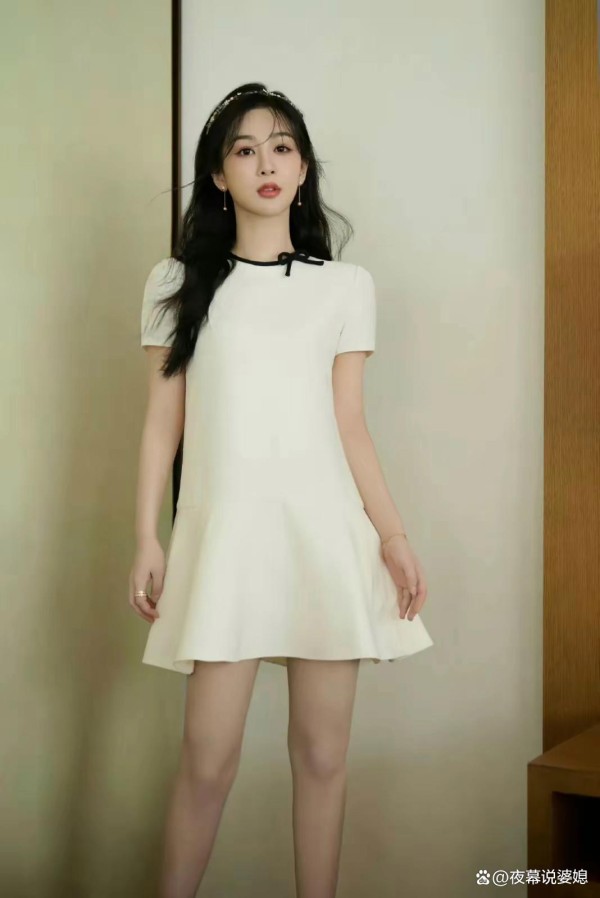 杨紫：才华横溢的年轻演员，娱乐圈的耀眼新星