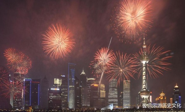 解读传统节日的起源和文化内涵，探究它们在中华文化中的重要地位