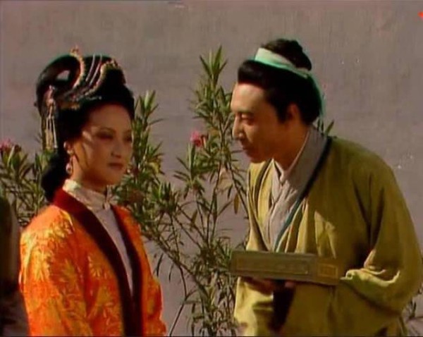 同样是谋差事，为何贾芸成功了？秦显家的却失败了？