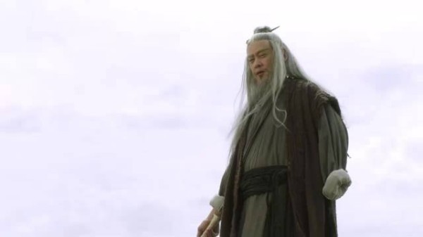 雪中悍刀行：李淳罡发力，单手打趴吴六鼎，新兵蛋子还得练！