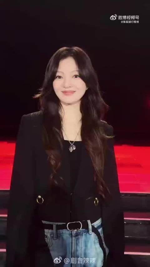 张韶涵登2025福布斯中国女性创造力榜,巡演专辑双丰收