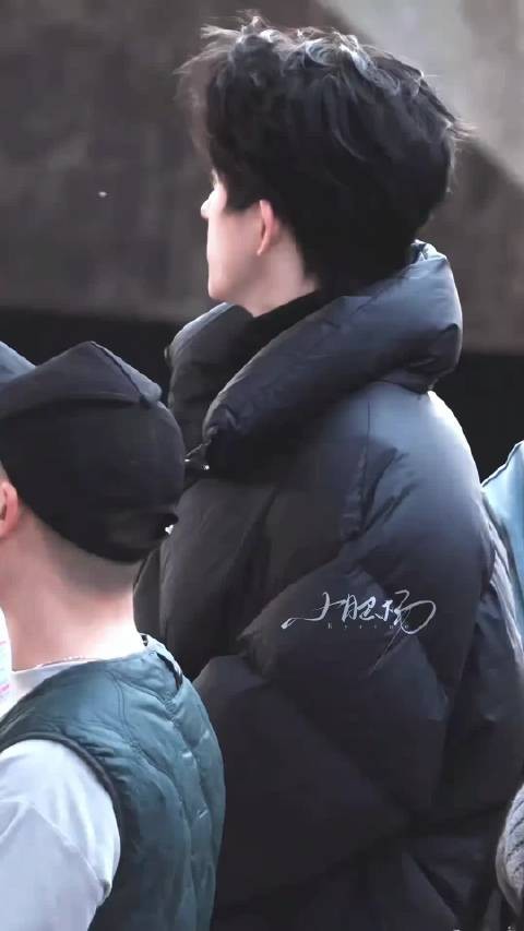 敖瑞鹏真的状态太好了吧，这是谁家的满分男友跑出来了