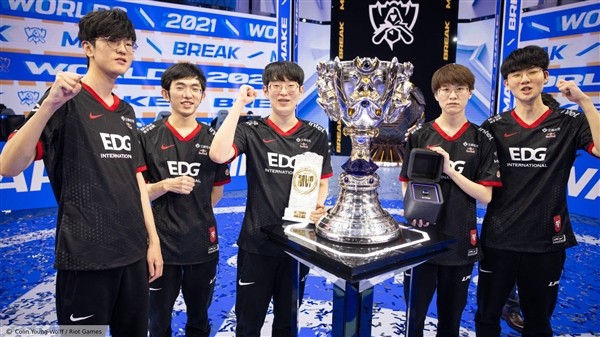 黑神话出圈、EDG夺冠 盘点年度游戏圈热门事件！