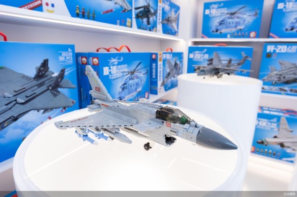 中国玩具解困:不止于“性价比”,押注文化IP与情感价值