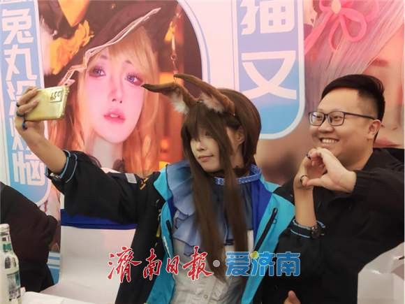 融媒·深调查丨动漫周边热销VS连锁品牌撤柜 “谷子经济”正在经历“成长阵痛”？