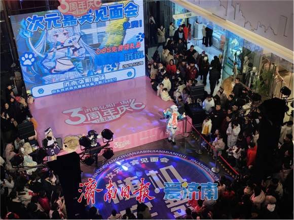 融媒·深调查丨动漫周边热销VS连锁品牌撤柜 “谷子经济”正在经历“成长阵痛”？