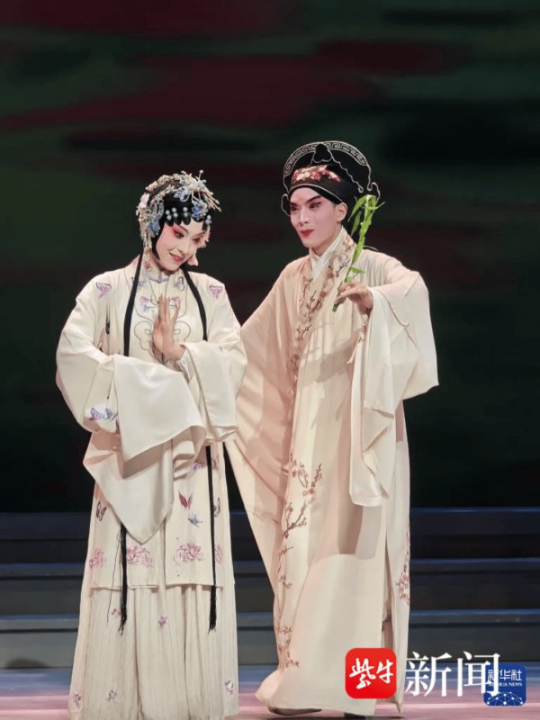 校园青春版《牡丹亭》在台北首演受追捧