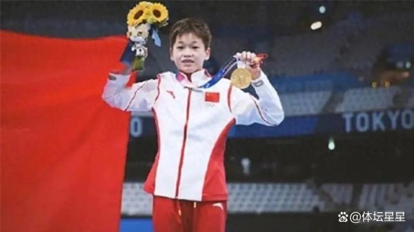 巴黎奥运趣事：全红婵背包玩偶10公斤，罗迪奇追拍引全网热议！