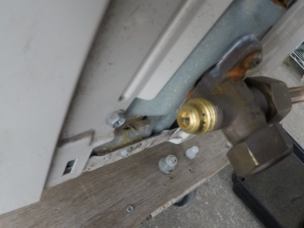 【家庭用エアコン 真空ポンプなし】エアパージのやり方 真空引きとは？