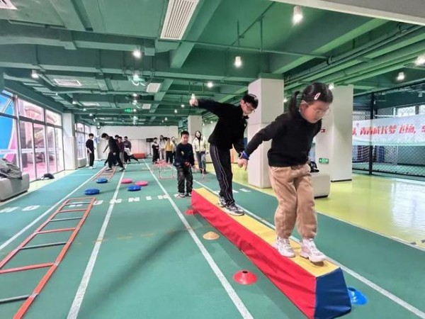 假期无忧“享瘦”，杨浦的“1米高度”健康迎接新学期