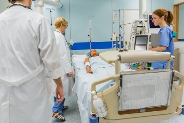 中国首例冷冻人8年后现状 专家解析人体冷冻的健康真相