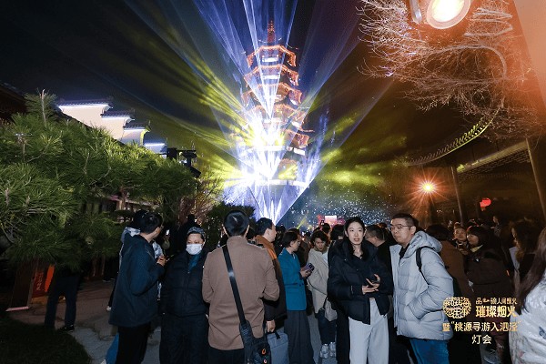 从古镇到商圈， “璀璨烟火”在沪时空接力