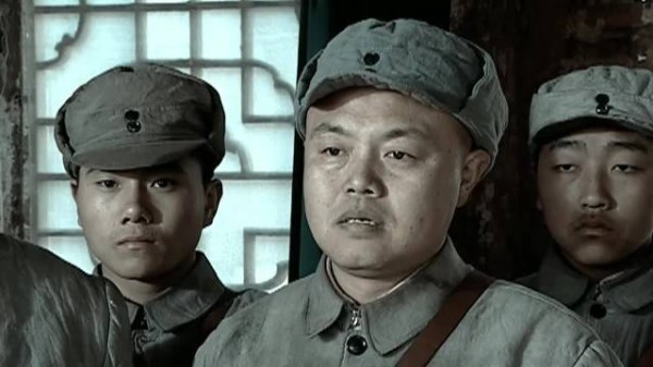 亮剑：李云龙擅自指挥万人开战，又是功大于过，让高层难办了！