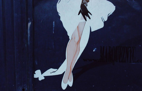 Etro 2026春夏系列逆流而上，高饱和美学打造视觉盛宴