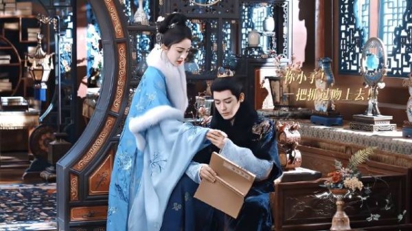 陆江来亲吻宝儿手引热议