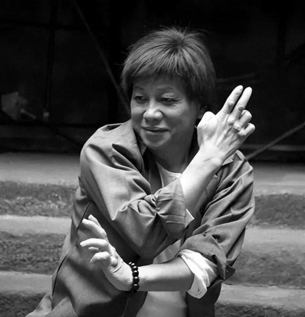 罗家英追忆梁小龙